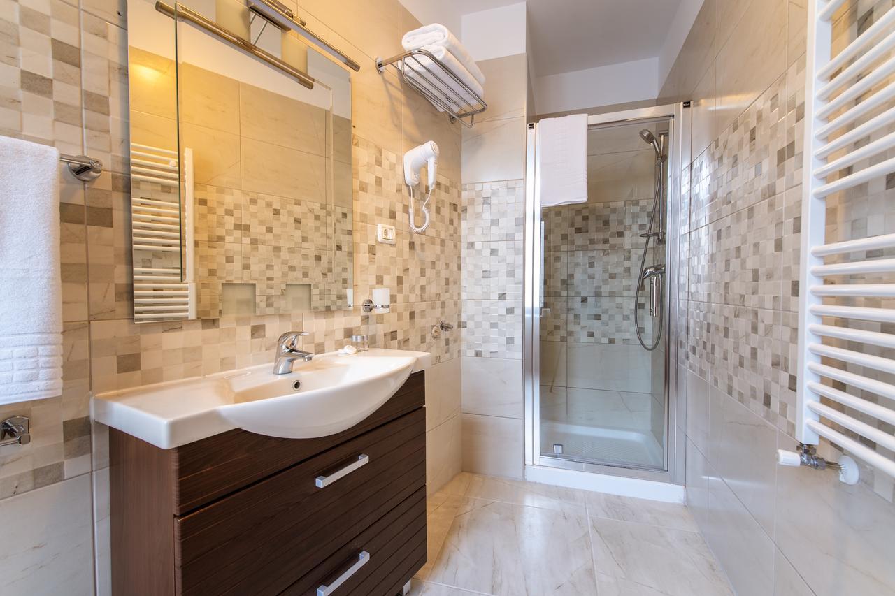 Bucharest Boutique By Jullie Aparthotel Buitenkant foto