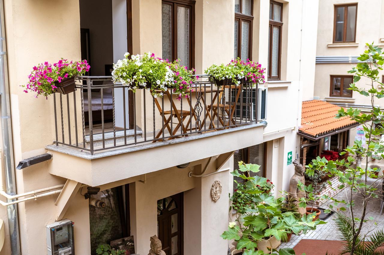 Bucharest Boutique By Jullie Aparthotel Buitenkant foto
