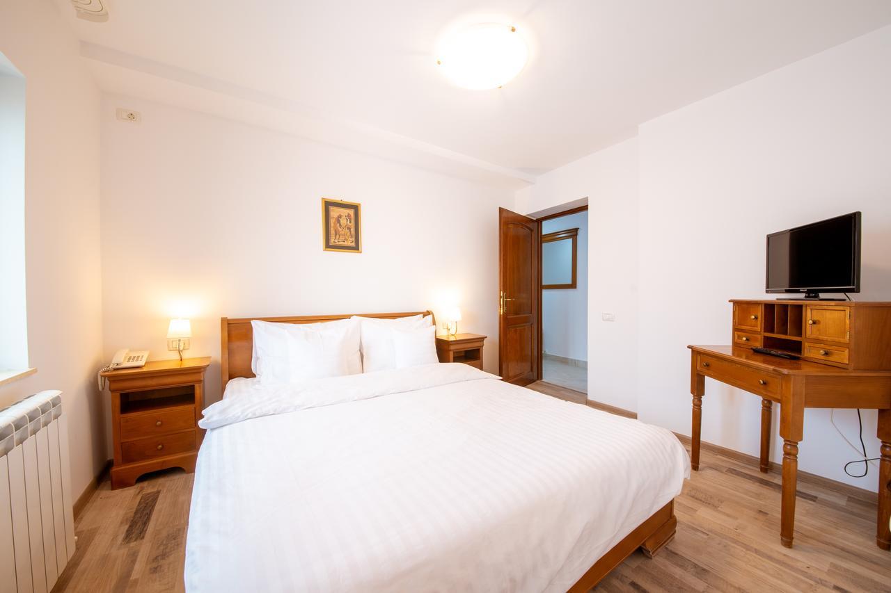 Bucharest Boutique By Jullie Aparthotel Buitenkant foto